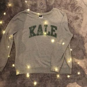 cute&comfy “KALE” sweatshirt!